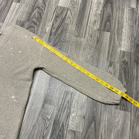 ANN TAYLOR LOFT V-Neck Pullover Tan Sequin Knit Sweater Women's Size Medium - Picture 8 of 11